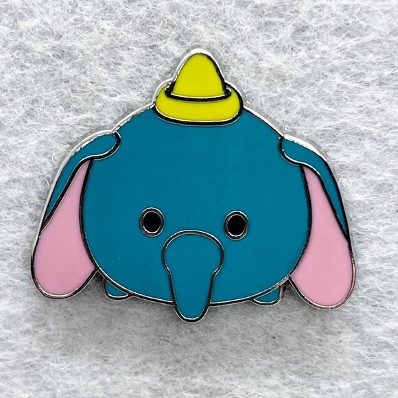 🔮 5/$25‎ Disney Dumbo Tsum Tsum Pin - Picture 1 of 3